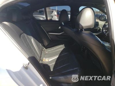 Zdjęcie 10 z 12 samochodu: 2020 BMW 330I VIN:WBA5R1C01LFH54667 - miniatura