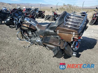 Trzecie zdjęcie samochodu z tyłu: 2013 HARLEY-DAVIDSON FLHTK ELECTRA GLIDE ULTRA LIMITED VIN:1HD1KEM24DB641989 - miniatura