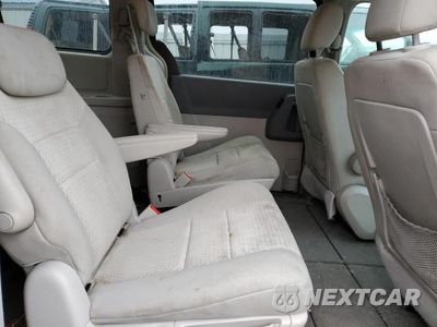 Zdjęcie 10 z 12 samochodu: 2009 CHRYSLER TOWN & COUNTRY LX VIN:2A8HR44E29R536014 - miniatura