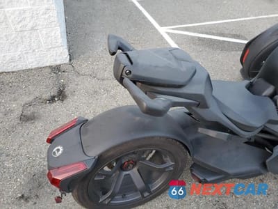 Zdjęcie 6 z 10 samochodu: 2022 CAN-AM RYKER VIN:3JB2FEG22NJ002644 - miniatura