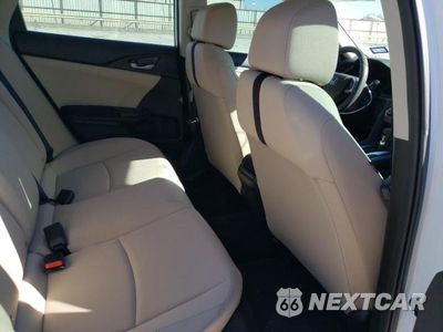 Zdjęcie 10 z 12 samochodu: 2019 HONDA CIVIC LX VIN:19XFC2F65KE003799 - miniatura