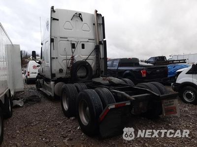 Trzecie zdjęcie samochodu z tyłu: 2011 FREIGHTLINER CASCADIA 125 VIN:1FUJGLDR6BLAY2095 - miniatura