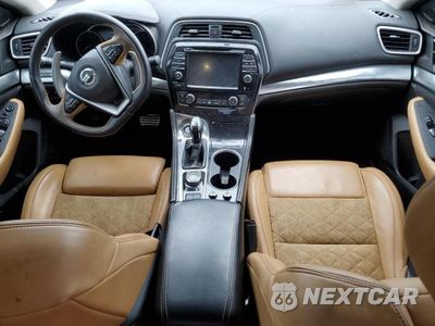 Zdjęcie 8 z 12 samochodu: 2016 NISSAN MAXIMA 3.5S VIN:1N4AA6AP0GC432425 - miniatura