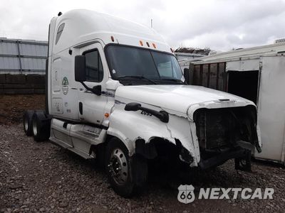 2011 FREIGHTLINER CASCADIA 125 1FUJGLDR6BLAY2095 - główne zdjęcie licytacji z USA - miniatura