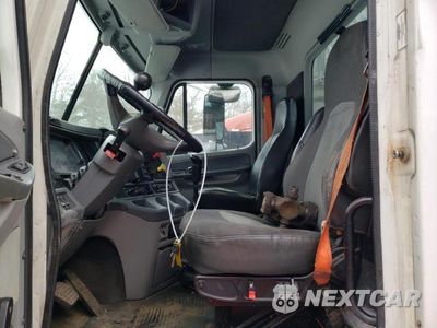 Piąte zdjęcie samochodu w środku: 2007 FREIGHTLINER CONVENTIONAL COLUMBIA VIN:1FUJA6CK77LX17689 - miniatura
