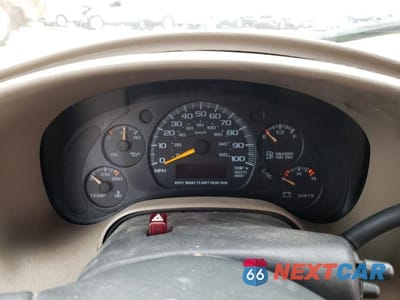 Zdjęcie 9 z 13 samochodu: 2000 CHEVROLET ASTRO VIN:1GBDM19W1YB212297 - miniatura