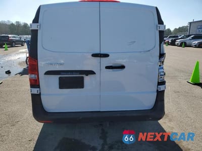 Zdjęcie 6 z 13 samochodu: 2022 MERCEDES-BENZ METRIS VIN:W1YV0BEY8N4132659 - miniatura
