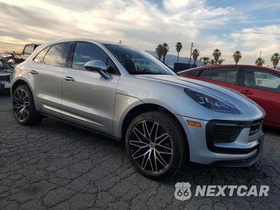 Czwarte zdjęcie samochodu z boku: 2023 PORSCHE MACAN BASE VIN:WP1AA2A57PLB15659 - miniatura