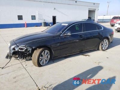 2016 JAGUAR XF PREMIUM SAJBJ4BV2GCY21231 - główne zdjęcie licytacji z USA - miniatura