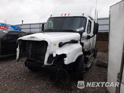 Drugie zdjęcie samochodu z przodu: 2011 FREIGHTLINER CASCADIA 125 VIN:1FUJGLDR6BLAY2095 - miniatura