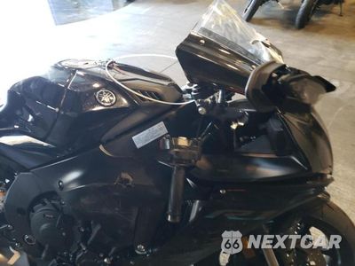 Zdjęcie 9 z 10 samochodu: 2023 YAMAHA YZFR1 VIN:JYARN66E5PA003541 - miniatura