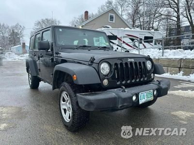 Czwarte zdjęcie samochodu z boku: 2017 JEEP WRANGLER UNLIMITED SPORT VIN:1C4BJWKG6HL542698 - miniatura