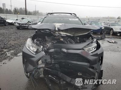 Piąte zdjęcie samochodu w środku: 2019 TOYOTA RAV4 XLE PREMIUM VIN:JTMA1RFV8KD524016 - miniatura