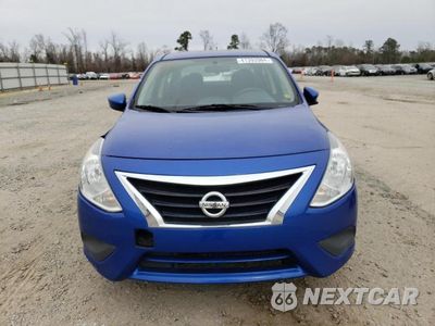 Piąte zdjęcie samochodu w środku: 2017 NISSAN VERSA S VIN:3N1CN7AP5HL847701 - miniatura