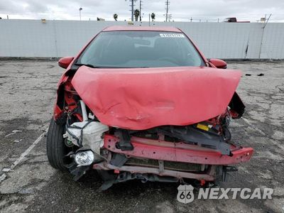 Piąte zdjęcie samochodu w środku: 2013 TOYOTA PRIUS C VIN:JTDKDTB33D1556907 - miniatura