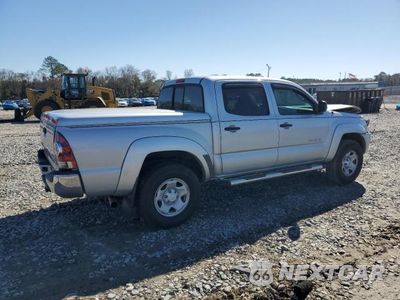 Trzecie zdjęcie samochodu z tyłu: 2011 TOYOTA TACOMA DOUBLE CAB PRERUNNER VIN:3TMJU4GN8BM120503 - miniatura