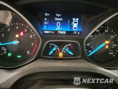 Zdjęcie 9 z 13 samochodu: 2017 FORD ESCAPE SE VIN:1FMCU9GD2HUA84059 - miniatura