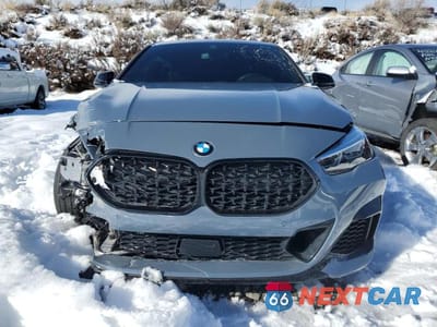 Piąte zdjęcie samochodu w środku: 2023 BMW M235XI VIN:WBA13AL08P7L63125 - miniatura