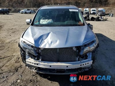 Piąte zdjęcie samochodu w środku: 2019 HONDA RIDGELINE RTL VIN:5FPYK3F60KB028922 - miniatura