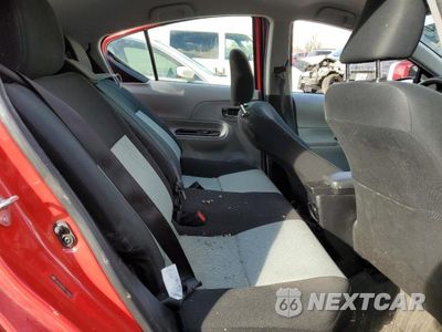 Zdjęcie 10 z 12 samochodu: 2013 TOYOTA PRIUS C VIN:JTDKDTB35D1546962 - miniatura