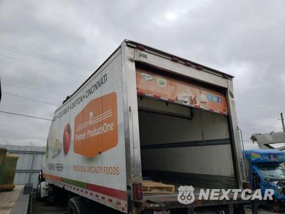 Trzecie zdjęcie samochodu z tyłu: 2021 FREIGHTLINER M2 106 MEDIUM DUTY VIN:3ALACWD28MDMN8431 - miniatura