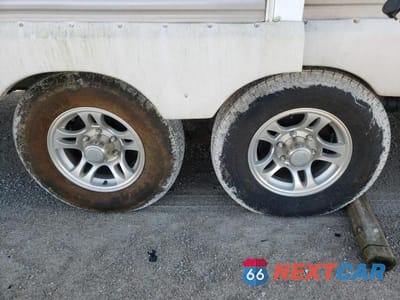 Zdjęcie 8 z 10 samochodu: 2012 JAYCO JAYFLIGHT VIN:1UJBJ0BS1C18R0401 - miniatura