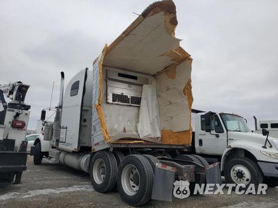 Trzecie zdjęcie samochodu z tyłu: 2000 FREIGHTLINER CONVENTIONAL FLD120 VIN:1FUPCSZB8YDF67773 - miniatura