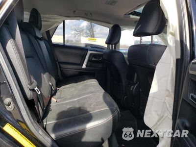 Zdjęcie 10 z 13 samochodu: 2018 TOYOTA 4RUNNER SR5/SR5 PREMIUM VIN:JTEBU5JR5J5546476 - miniatura