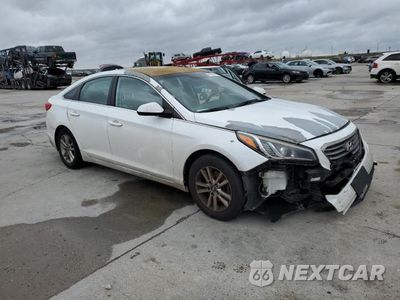 Czwarte zdjęcie samochodu z boku: 2017 HYUNDAI SONATA SE VIN:5NPE24AF4HH494372 - miniatura