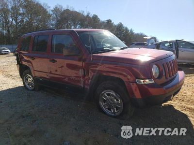 Czwarte zdjęcie samochodu z boku: 2016 JEEP PATRIOT SPORT VIN:1C4NJPBBXGD562601 - miniatura