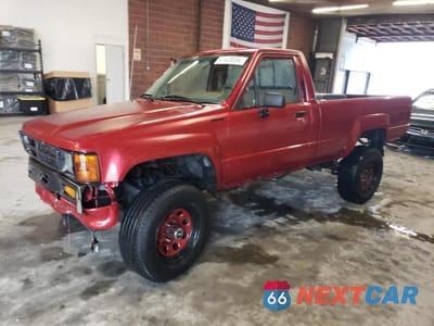 1987 TOYOTA PICKUP RN64 DLX JT4RN64D1H5065138 - główne zdjęcie licytacji z USA - miniatura
