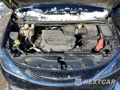 Zdjęcie 12 z 14 samochodu: 2017 CHRYSLER PACIFICA TOURING L VIN:2C4RC1BG2HR785007 - miniatura