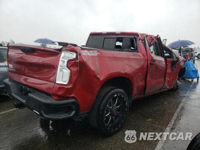 Trzecie zdjęcie samochodu z tyłu: 2020 CHEVROLET SILVERADO K1500 LT TRAIL BOSS VIN:3GCPYFED1LG208023 - miniatura