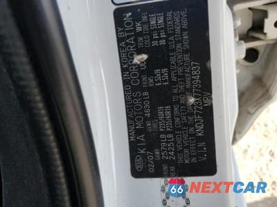 Zdjęcie 12 z 12 samochodu: 2007 KIA SPORTAGE EX VIN:KNDJF723X77394837 - miniatura