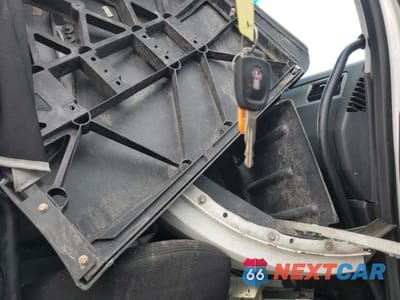 Piąte zdjęcie samochodu w środku: 2023 KENWORTH CONSTRUCTION T680 VIN:1XKYDP9XXPJ228418 - miniatura