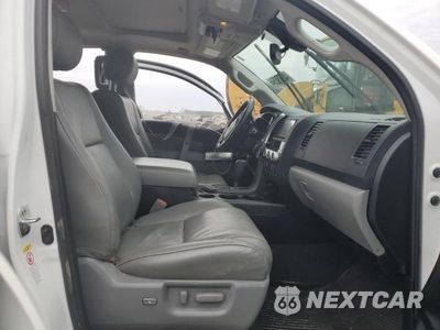 Zdjęcie 7 z 12 samochodu: 2019 TOYOTA SEQUOIA SR5 VIN:5TDBY5G1XKS174171 - miniatura