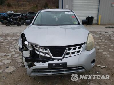 Piąte zdjęcie samochodu w środku: 2013 NISSAN ROGUE S VIN:JN8AS5MV1DW627542 - miniatura