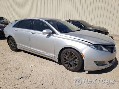 Czwarte zdjęcie samochodu z boku: 2015 LINCOLN MKZ VIN:3LN6L2G99FR604796 - miniatura