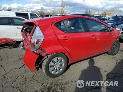 Trzecie zdjęcie samochodu z tyłu: 2013 TOYOTA PRIUS C VIN:JTDKDTB35D1546962 - miniatura