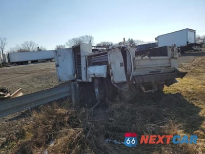 Drugie zdjęcie samochodu z przodu: 2014 RAM 5500 VIN:3C7WRMBL0EG190578 - miniatura