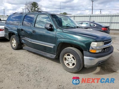 Czwarte zdjęcie samochodu z boku: 2004 CHEVROLET SUBURBAN C1500 VIN:1GNEC16Z94J160040 - miniatura