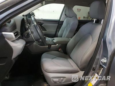 Zdjęcie 7 z 14 samochodu: 2021 TOYOTA HIGHLANDER L VIN:5TDBZRBH8MS081810 - miniatura