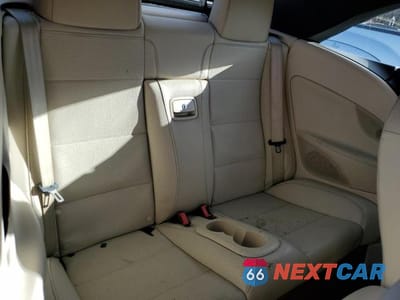 Zdjęcie 10 z 12 samochodu: 2013 VOLKSWAGEN EOS KOMFORT VIN:WVWBW8AH5DV003849 - miniatura