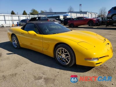 Czwarte zdjęcie samochodu z boku: 2001 CHEVROLET CORVETTE VIN:1G1YY32G515114306 - miniatura