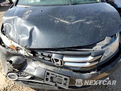 Zdjęcie 12 z 13 samochodu: 2015 HONDA ODYSSEY TOURING VIN:5FNRL5H93FB092679 - miniatura