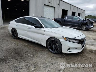 Czwarte zdjęcie samochodu z boku: 2018 HONDA ACCORD SPORT VIN:1HGCV2F38JA050122 - miniatura