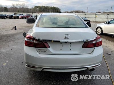 Zdjęcie 6 z 12 samochodu: 2016 HONDA ACCORD EX VIN:1HGCR2F7XGA173792 - miniatura