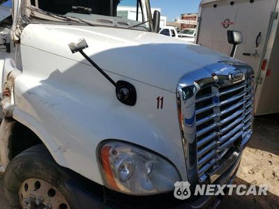 Zdjęcie 7 z 10 samochodu: 2012 FREIGHTLINER CASCADIA 125 VIN:1FUJGLDR0CSBT4036 - miniatura