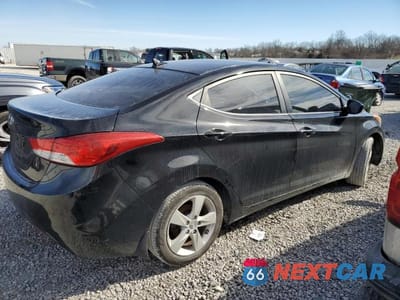 Trzecie zdjęcie samochodu z tyłu: 2013 HYUNDAI ELANTRA GLS VIN:KMHDH4AE5DU577614 - miniatura