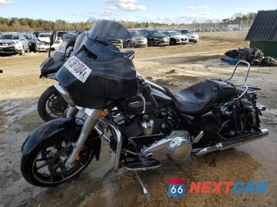 Drugie zdjęcie samochodu z przodu: 2022 HARLEY-DAVIDSON FLHX VIN:1HD1KBC18NB6L1649 - miniatura